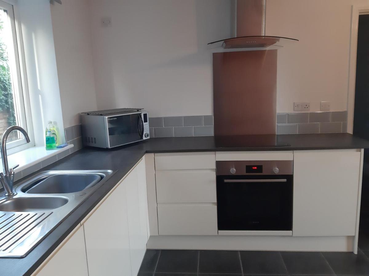 The Cosy West Wing, Dog Friendly Apartment
