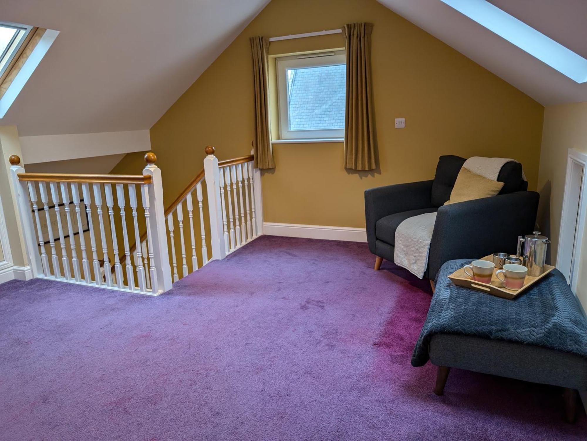 The Cosy West Wing, Dog Friendly
