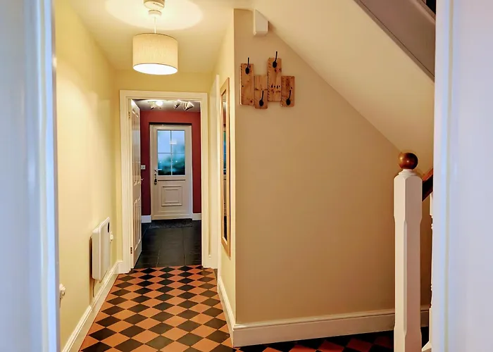 The Cosy West Wing, Dog Friendly